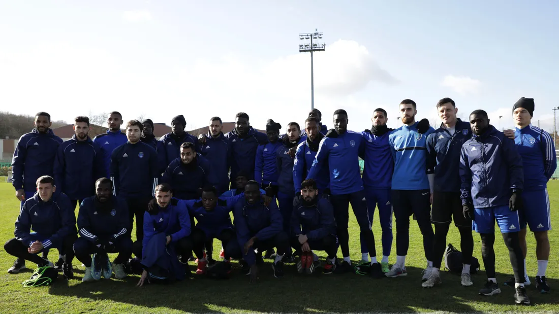 L'effectif du FC Versailles 78 prépare son futur match de Coupe de France.